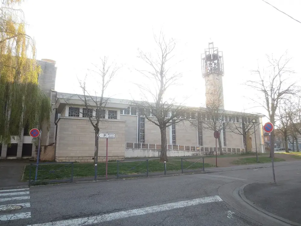 2025-04-02 - Yutz (F-76) - En ville